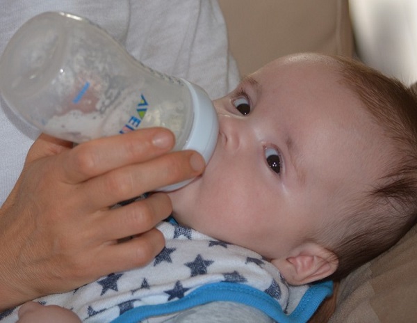 Baby Bottle Infant Formula