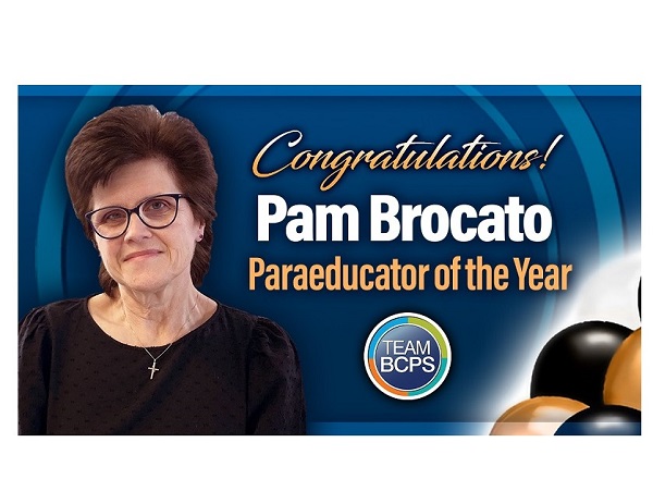 Pam Brocato Villa Cresta 2022 Paraeducator of the Year