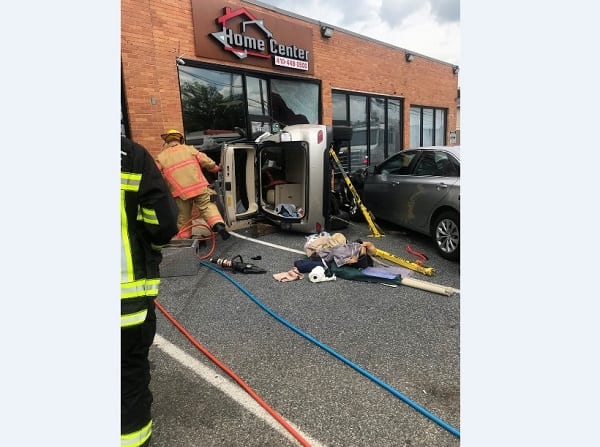 Vehicle Into Building Parkville 20190606a