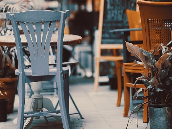 Restaurant Dining Outdoors