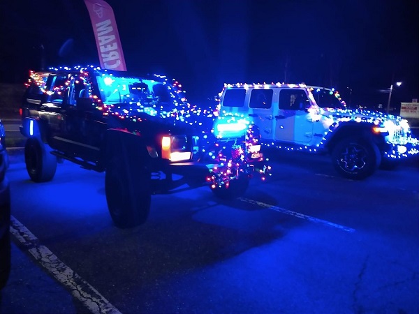 Perry Hall Lighted Jeep Parade 04