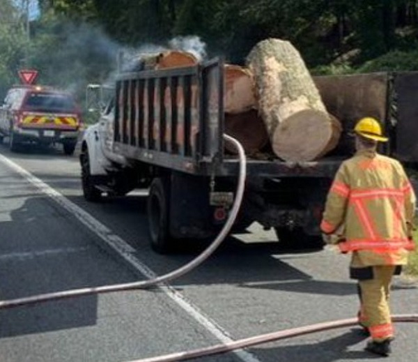 Tree Vehicle Fire I-695 Parkville MD 20220926