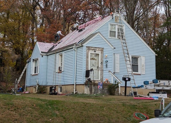 Delegate Carl Jackson New Roof Overlea 2