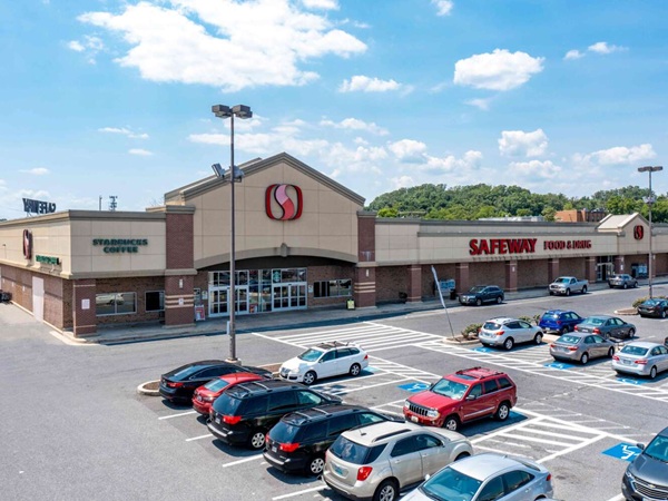 North Plaza Shopping Center