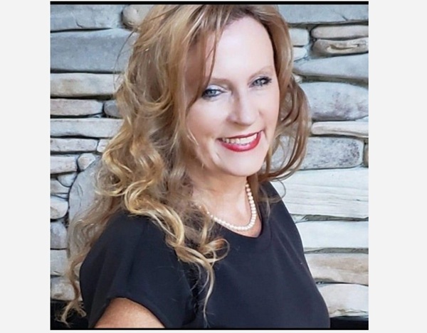 Sherrie Palmateer