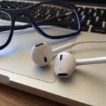 Laptop Podcast Earbuds Airpods